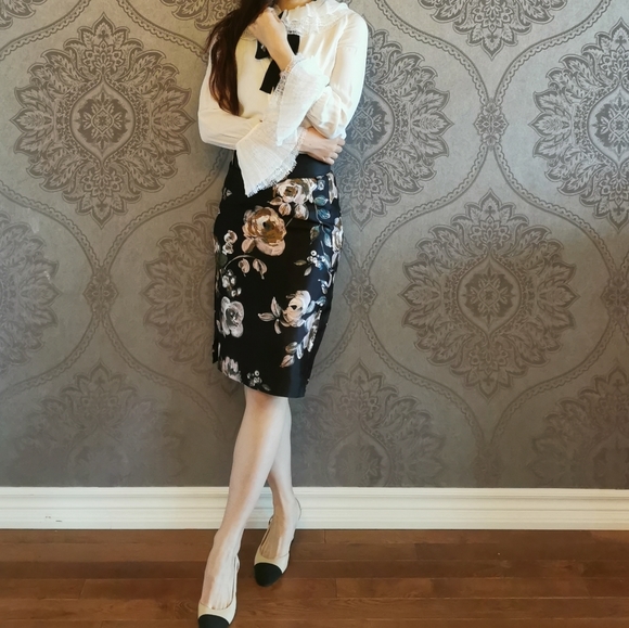 Sold* New J. Crew collection silk wool skirt - Picture 5 of 9